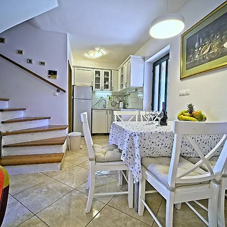 Holiday home Valentina With Pool And Close To